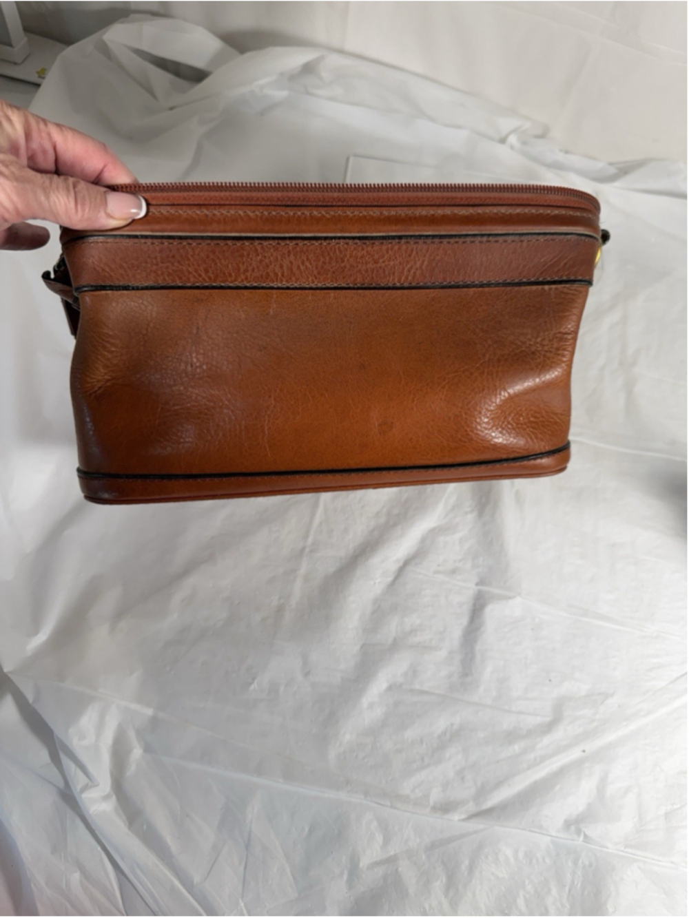Bosca Old Leather 10" Zipper Utilikit Toiletry Dopp Bag Brown